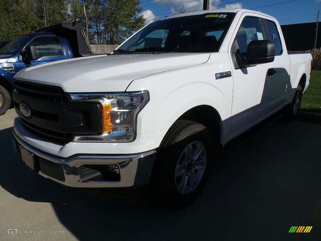 2018 F150 XL SuperCab - Oxford White / Earth Gray photo #1