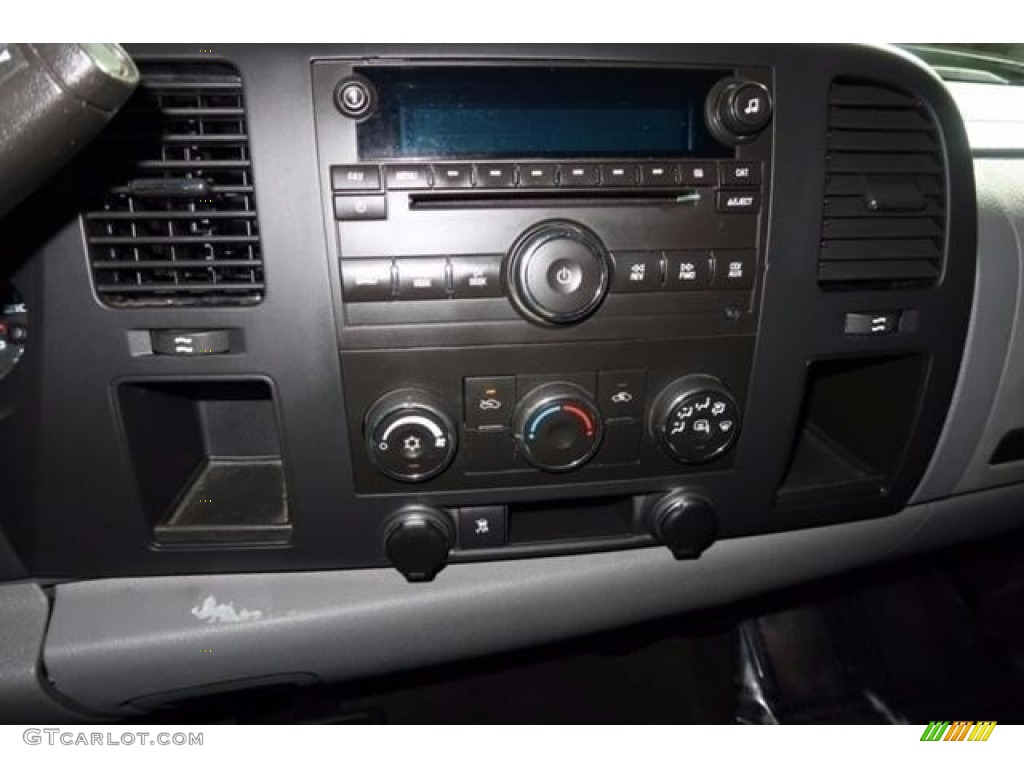 2011 Silverado 1500 LS Extended Cab 4x4 - Sheer Silver Metallic / Dark Titanium photo #15
