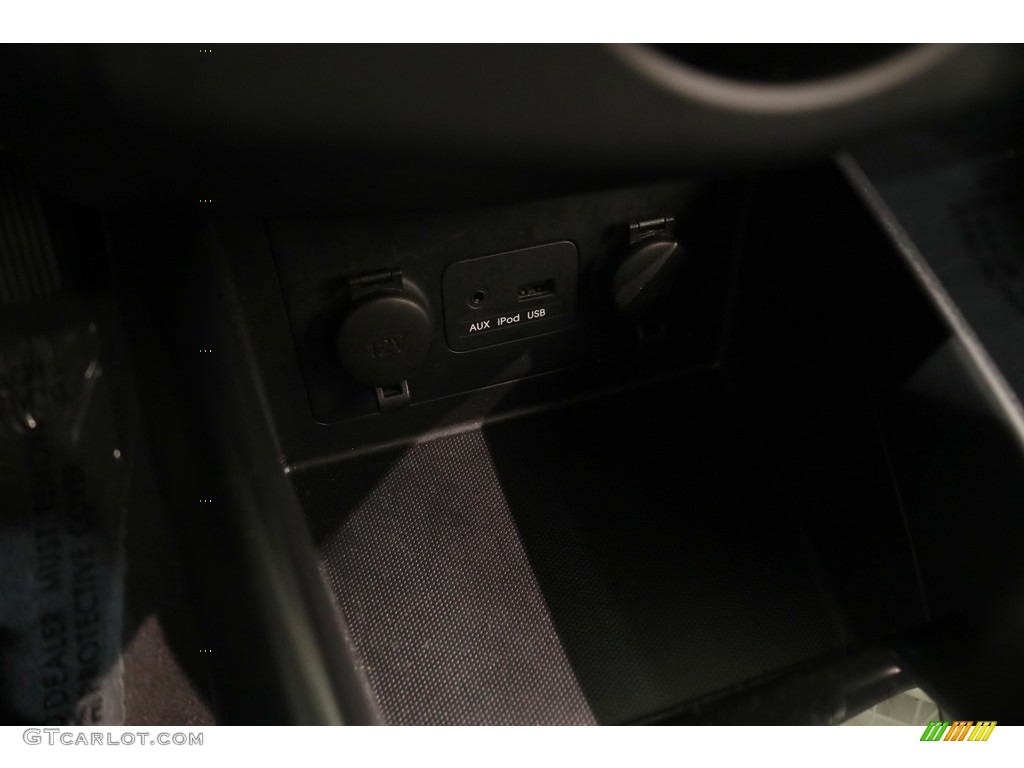 2011 Forte EX 5 Door - Spicy Red / Black photo #13