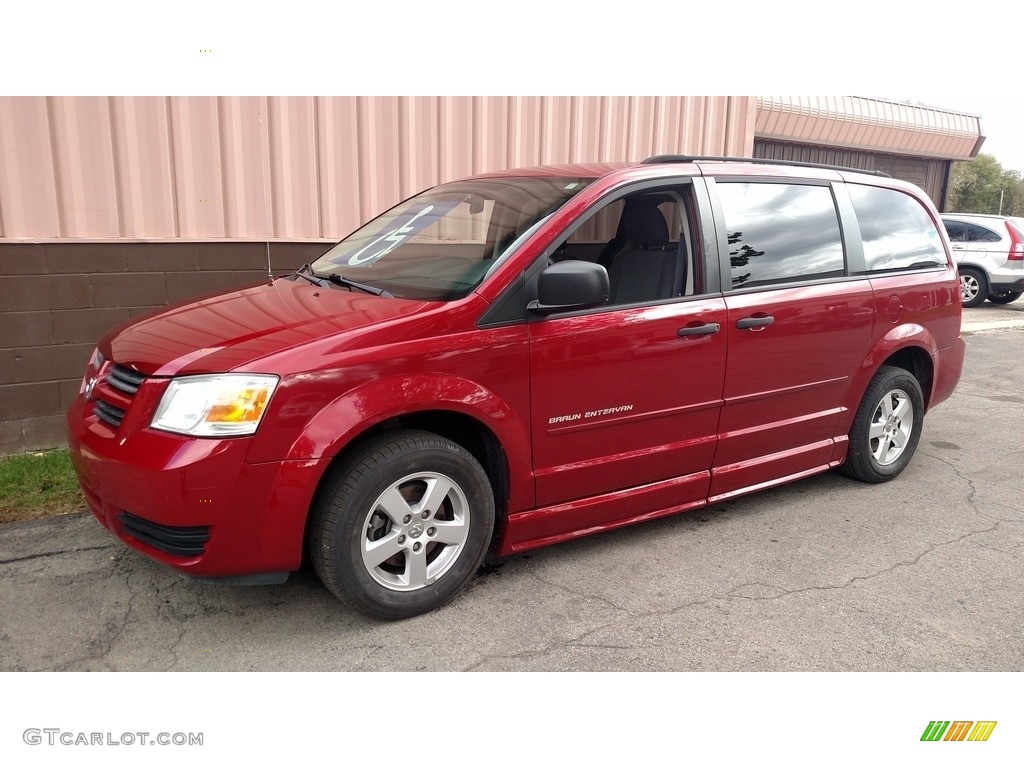 2008 Grand Caravan SE - Inferno Red Crystal Pearl / Dark Slate/Light Shale photo #9