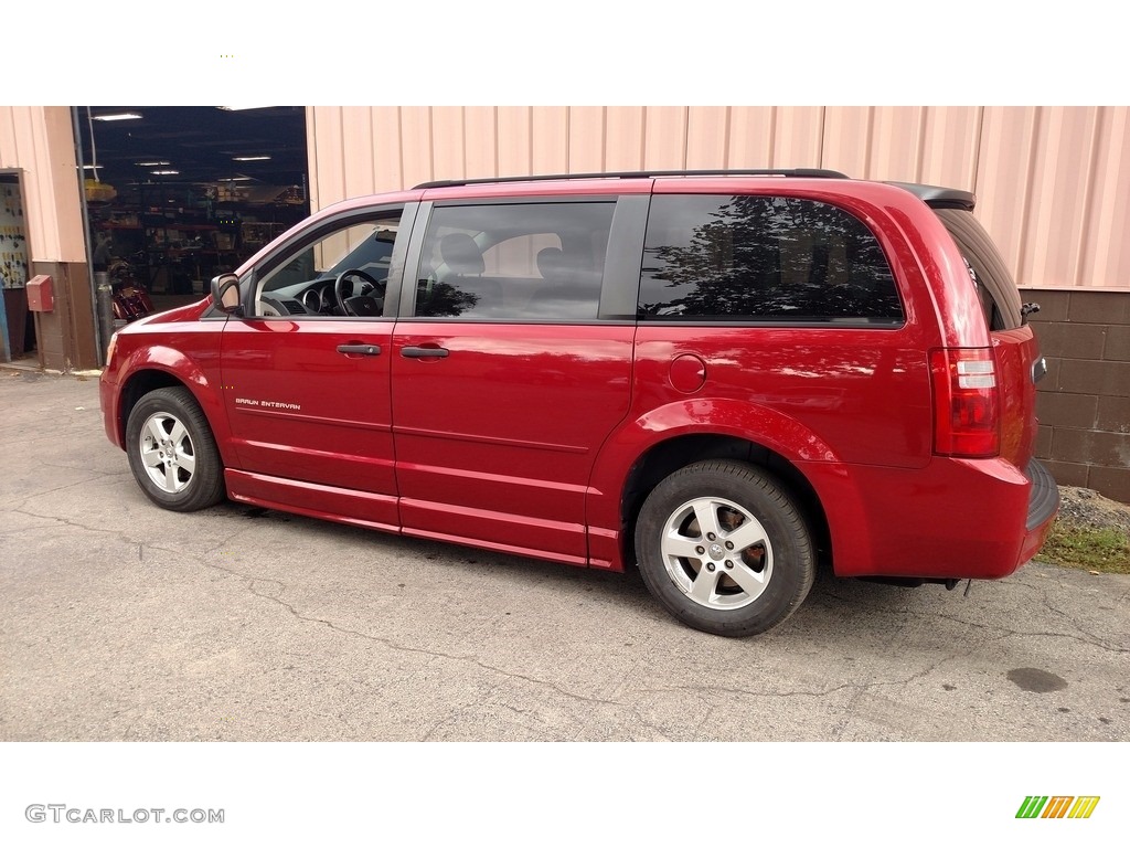 2008 Grand Caravan SE - Inferno Red Crystal Pearl / Dark Slate/Light Shale photo #11