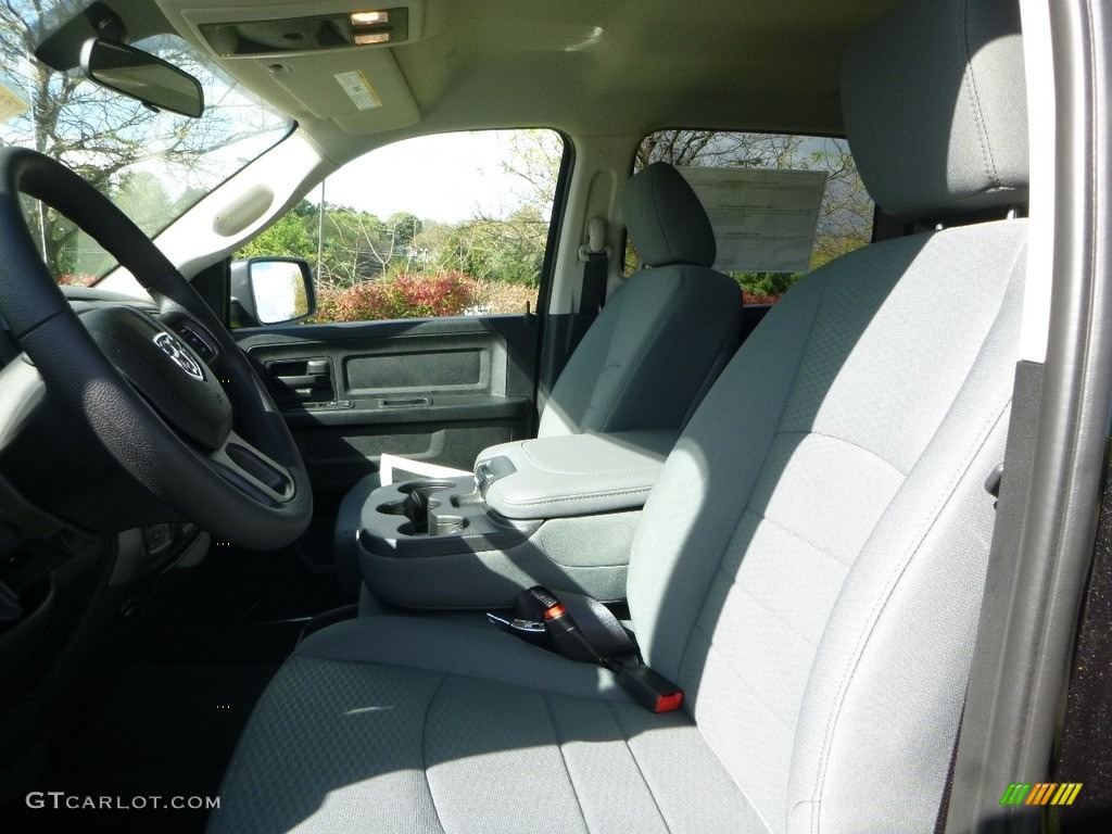 2018 1500 Express Crew Cab 4x4 - Brilliant Black Crystal Pearl / Black/Diesel Gray photo #13