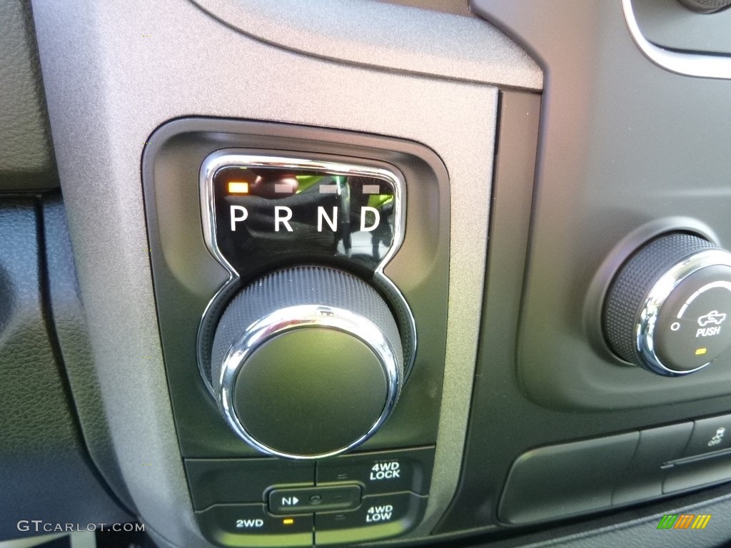 2018 1500 Express Crew Cab 4x4 - Brilliant Black Crystal Pearl / Black/Diesel Gray photo #20