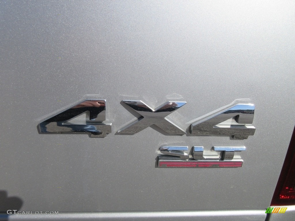 2006 Ram 1500 SLT Mega Cab 4x4 - Bright Silver Metallic / Medium Slate Gray photo #16