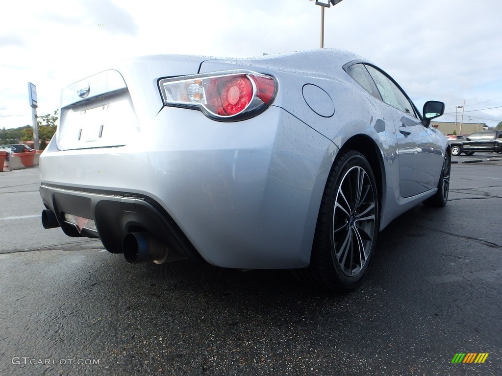 2015 BRZ Premium - Ice Silver Metallic / Black photo #10