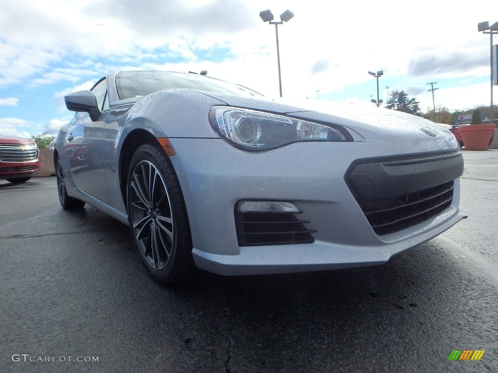 2015 BRZ Premium - Ice Silver Metallic / Black photo #15