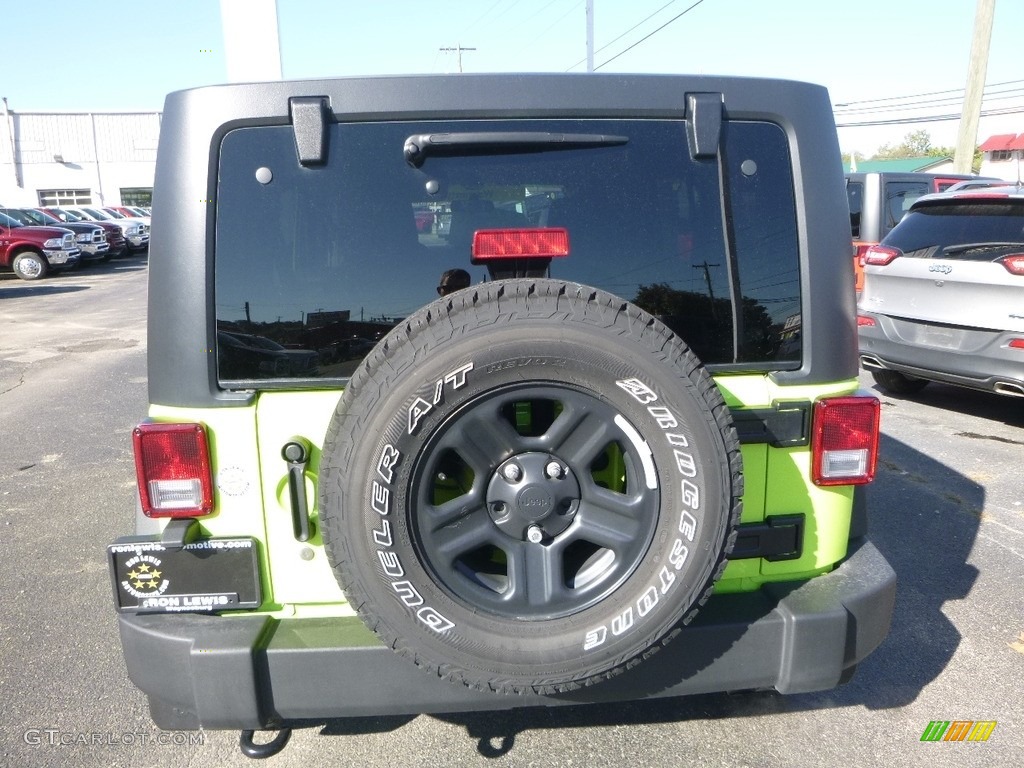 2017 Wrangler Unlimited Sport 4x4 - Hypergreen / Black photo #4