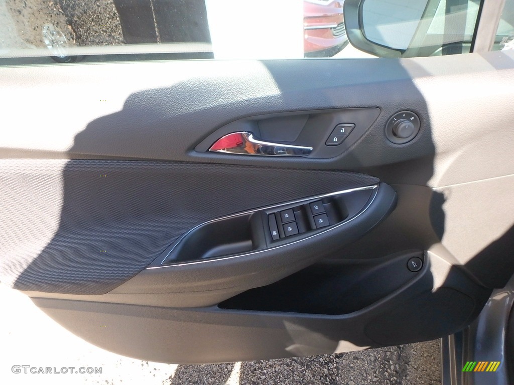 2018 Cruze LT - Nightfall Gray Metallic / Jet Black photo #13