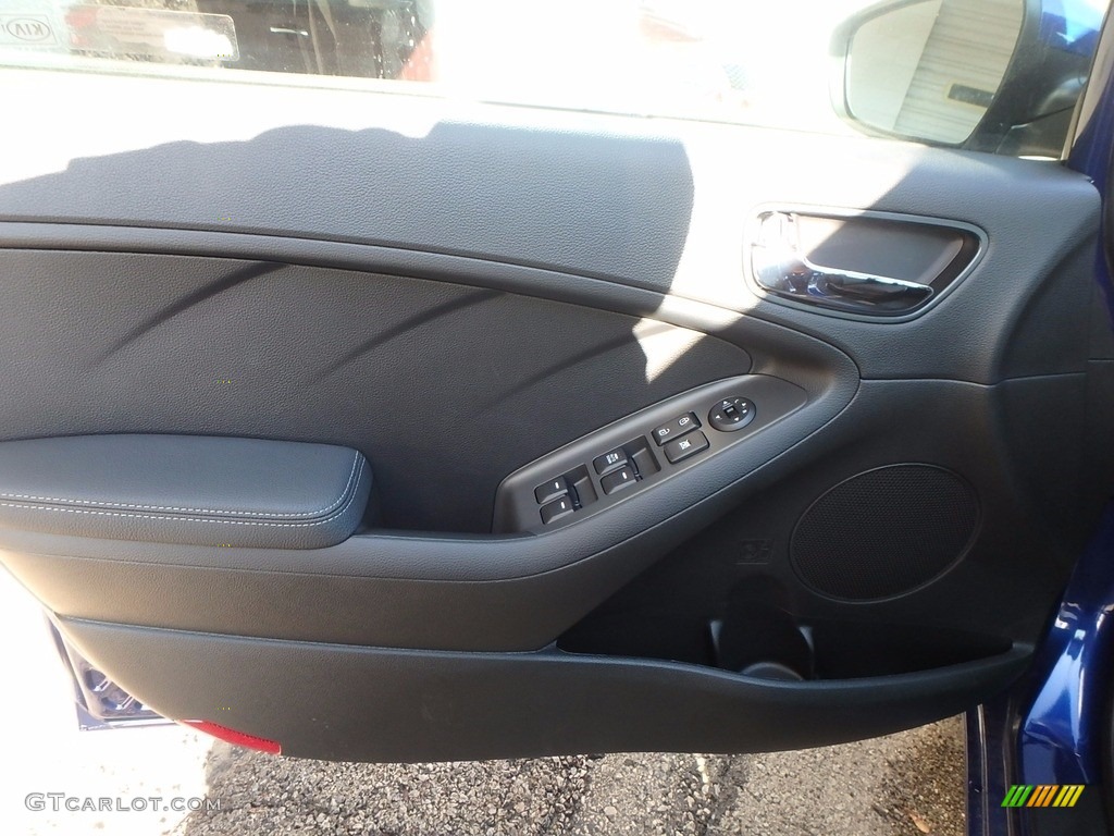 2018 Kia Forte S Black Door Panel Photo #123362630