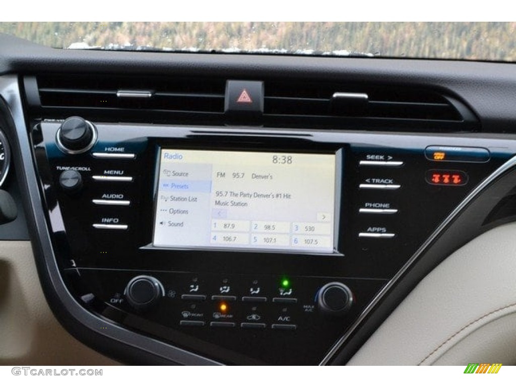 2018 Camry LE - Blue Crush Metallic / Macadamia photo #6