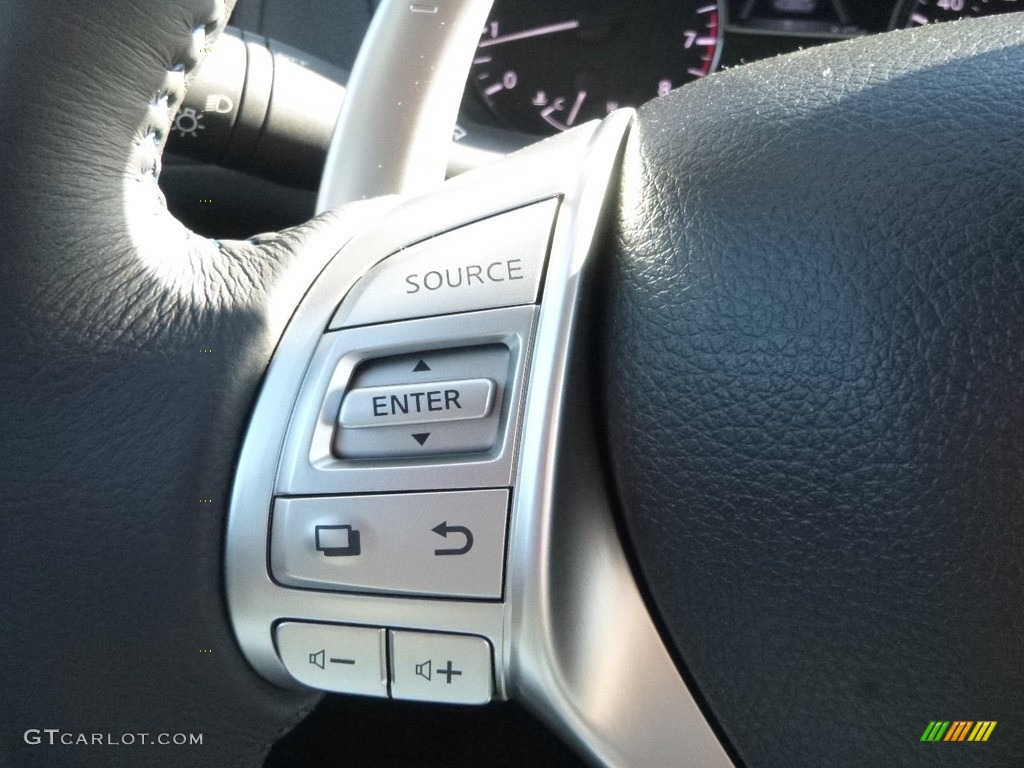 2018 Nissan Altima 2.5 SR Controls Photo #123364081