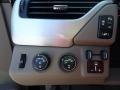 2018 GMC Yukon SLT 4WD Controls