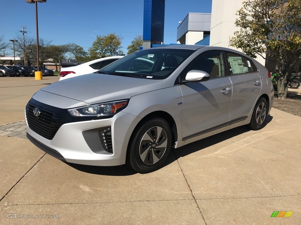 Symphony Air Silver 2017 Hyundai Ioniq Hybrid SEL Exterior Photo #123372658