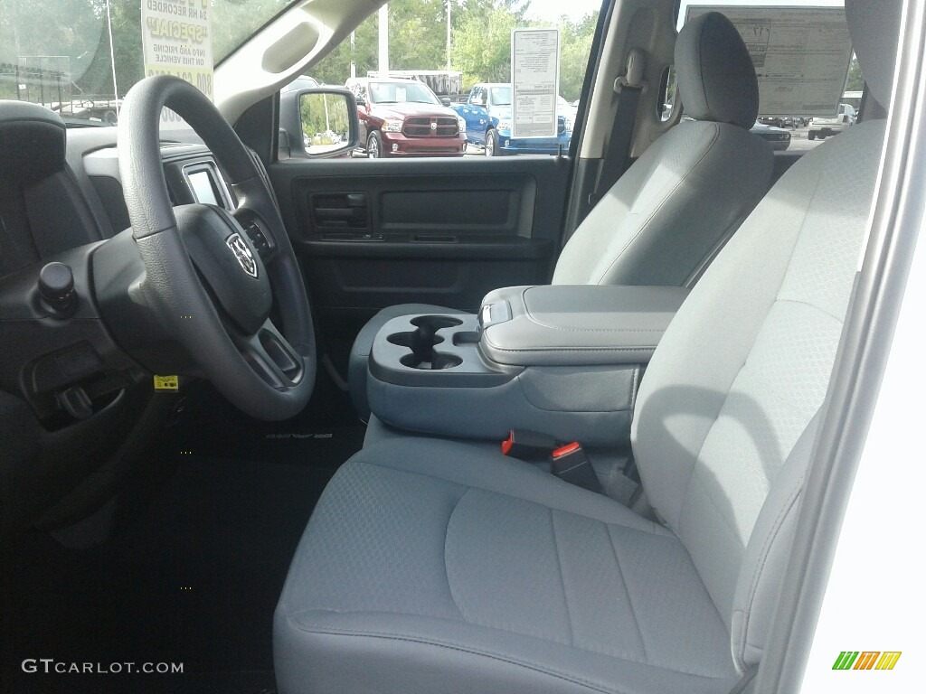 2018 1500 Express Quad Cab - Bright White / Black/Diesel Gray photo #9