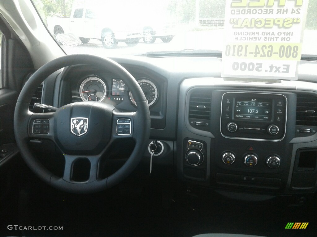 2018 1500 Express Quad Cab - Bright White / Black/Diesel Gray photo #13