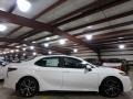 Super White - Camry SE Photo No. 2