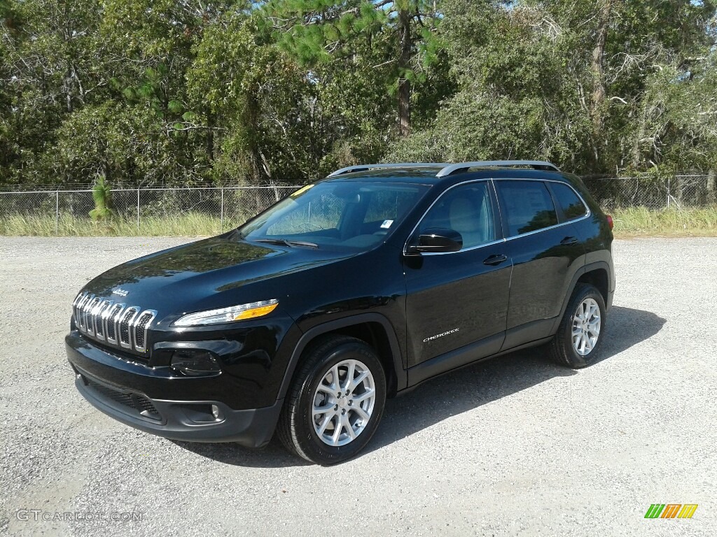 Diamond Black Crystal Pearl Jeep Cherokee