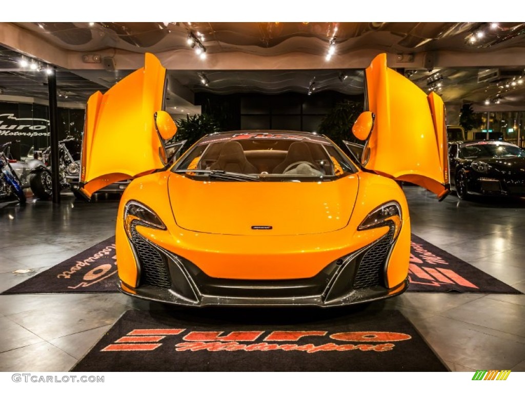 2015 650S Spyder - McLaren Orange / Carbon Black photo #3