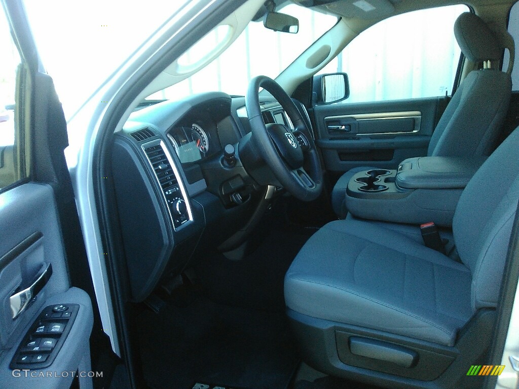 2017 1500 Big Horn Quad Cab 4x4 - Bright Silver Metallic / Black/Diesel Gray photo #6