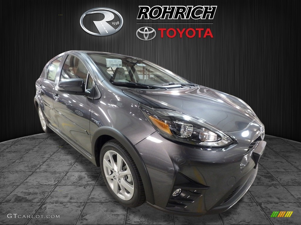 Magnetic Gray Metallic Toyota Prius c