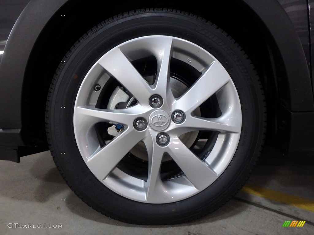 2018 Prius c Four - Magnetic Gray Metallic / Light Blue Gray photo #5