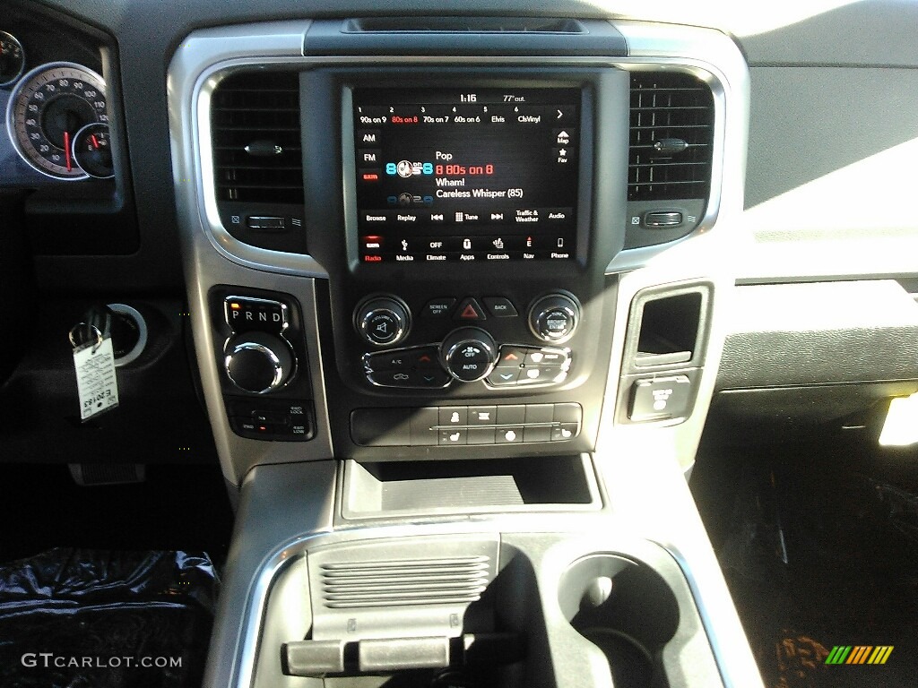 2018 1500 Big Horn Crew Cab 4x4 - Brilliant Black Crystal Pearl / Black/Diesel Gray photo #7