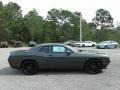 Granite - Challenger SXT Photo No. 5