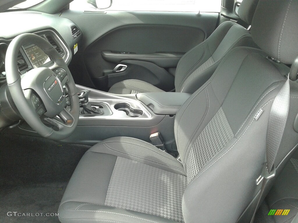 2018 Challenger SXT - Granite / Black photo #8