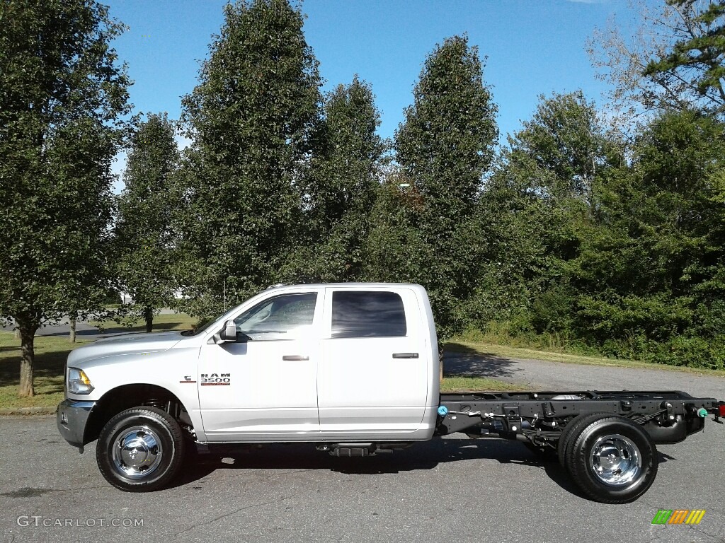 2018 3500 Tradesman Crew Cab 4x4 Chassis - Bright Silver Metallic / Black/Diesel Gray photo #1