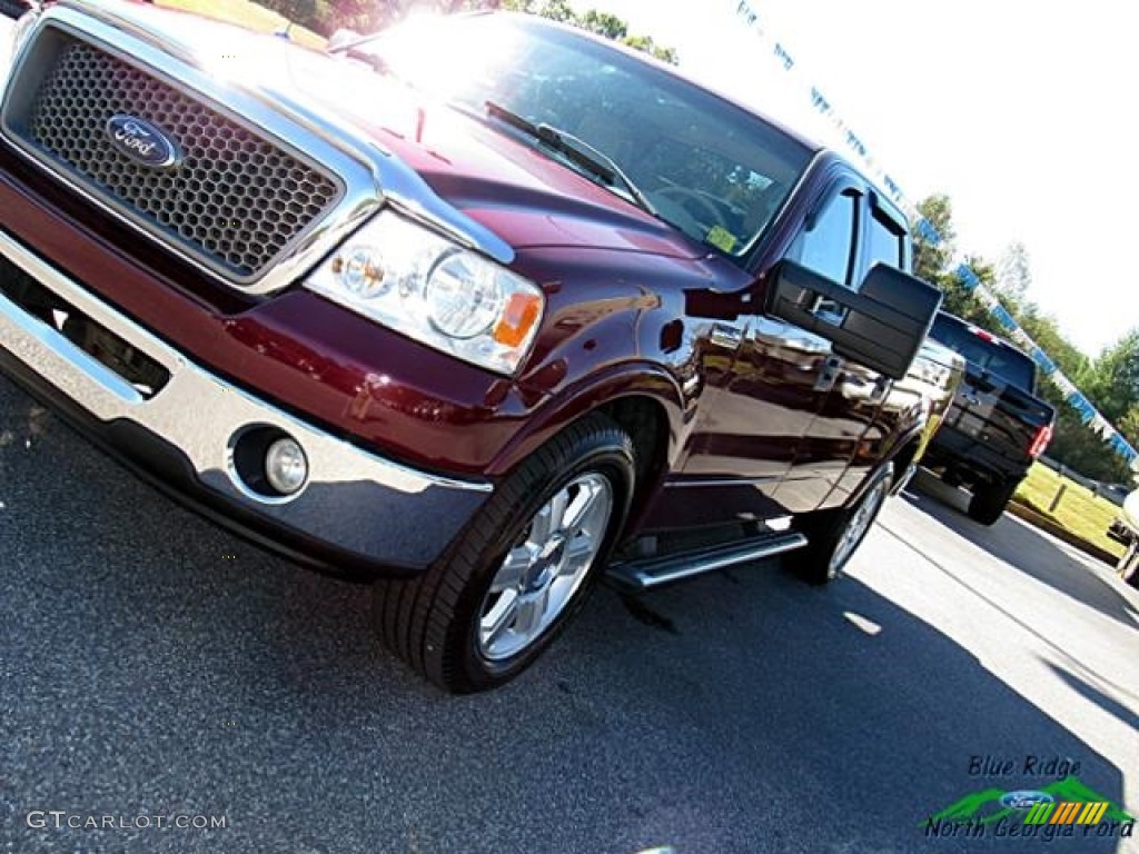 2006 F150 Lariat SuperCrew - Dark Toreador Red Metallic / Tan photo #25