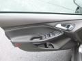 Magnetic - Focus SE Sedan Photo No. 14