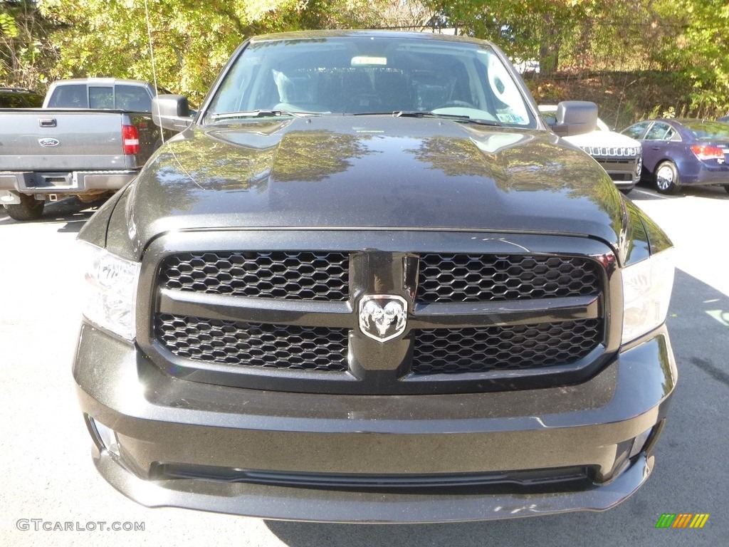 2018 1500 Express Crew Cab 4x4 - Brilliant Black Crystal Pearl / Black/Diesel Gray photo #8