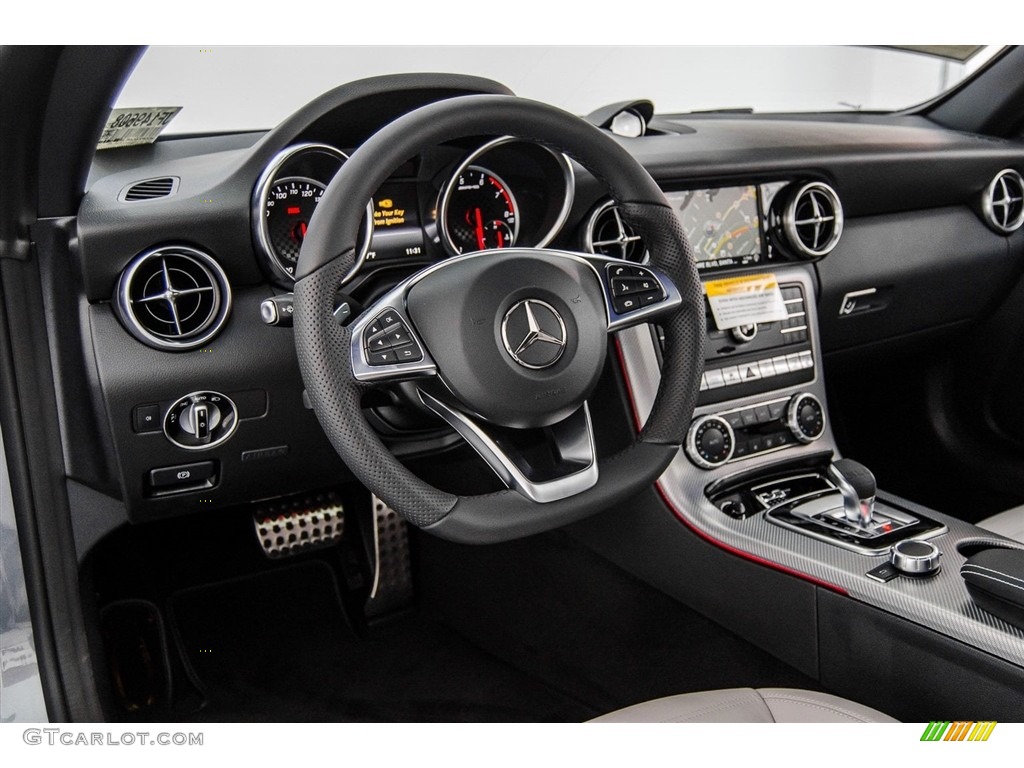 2018 Mercedes-Benz SLC 43 AMG Roadster Black Dashboard Photo #123393358