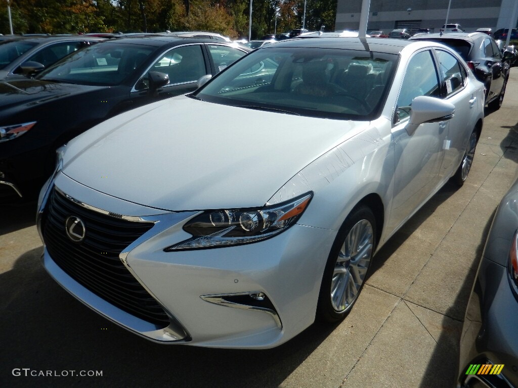 2018 ES 350 - Eminent White Pearl / Parchment photo #1