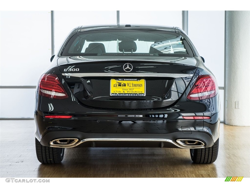2018 E 300 Sedan - Black / Black photo #4
