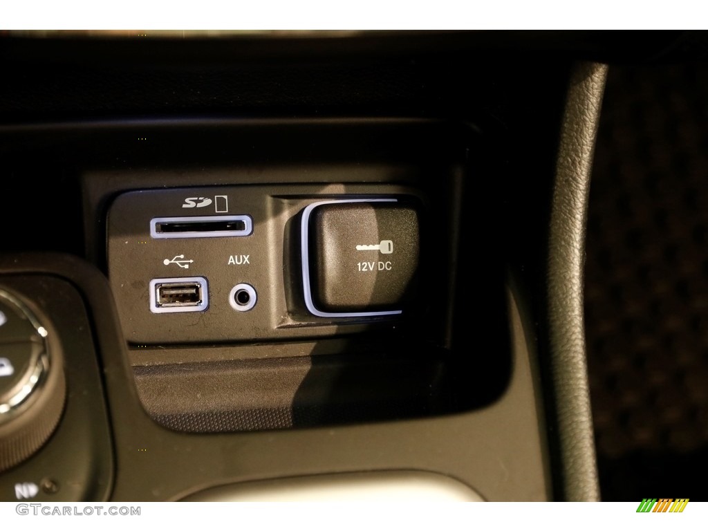 2015 Cherokee Trailhawk 4x4 - Anvil / Trailhawk Black photo #13