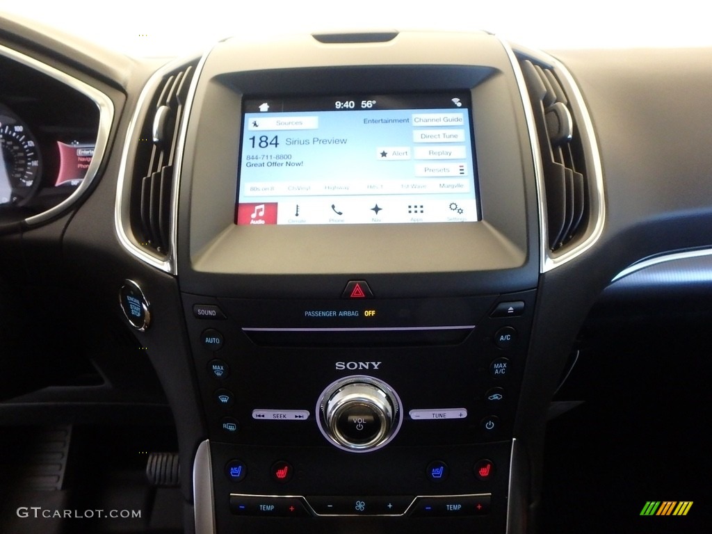 2018 Ford Edge Titanium AWD Controls Photo #123397417