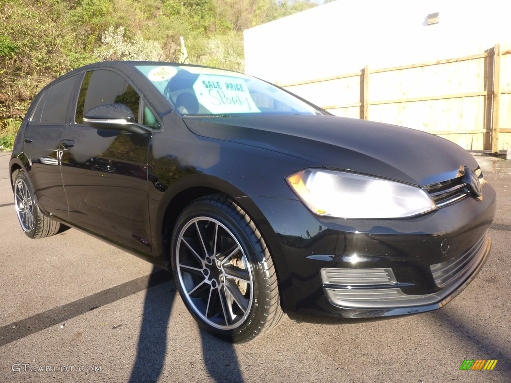 2017 Golf 4 Door 1.8T Wolfsburg - Black / Beige photo #8