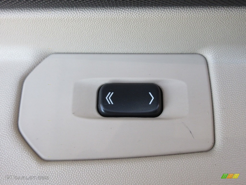 2005 SRX V6 - Red Line / Light Neutral photo #20