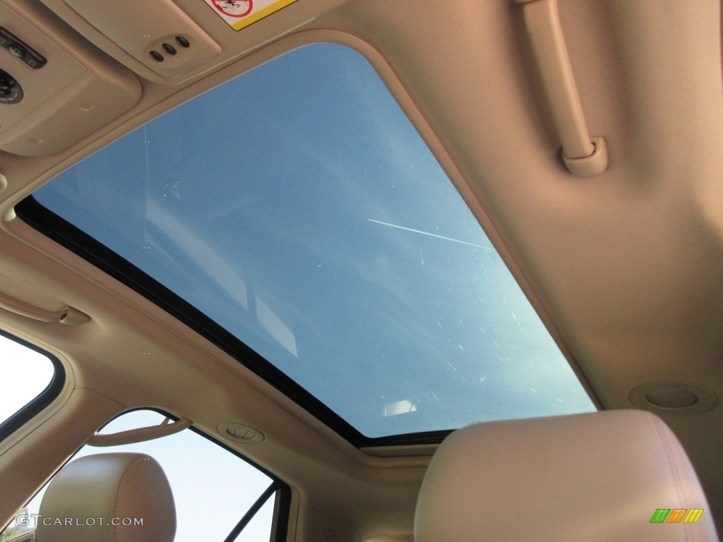 2005 SRX V6 - Red Line / Light Neutral photo #31
