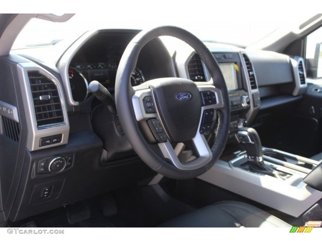 2017 F150 Lariat SuperCrew 4X4 - Oxford White / Black photo #11