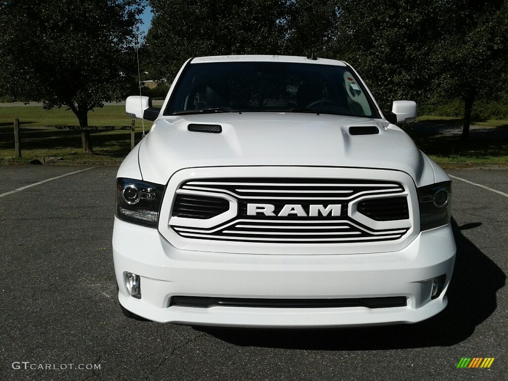 2018 1500 Sport Regular Cab - Bright White / Black photo #3