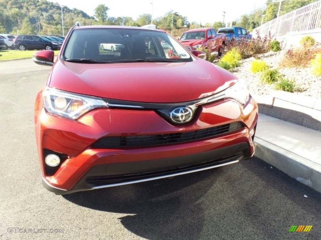 2018 RAV4 XLE - Ruby Flare Pearl / Black photo #2