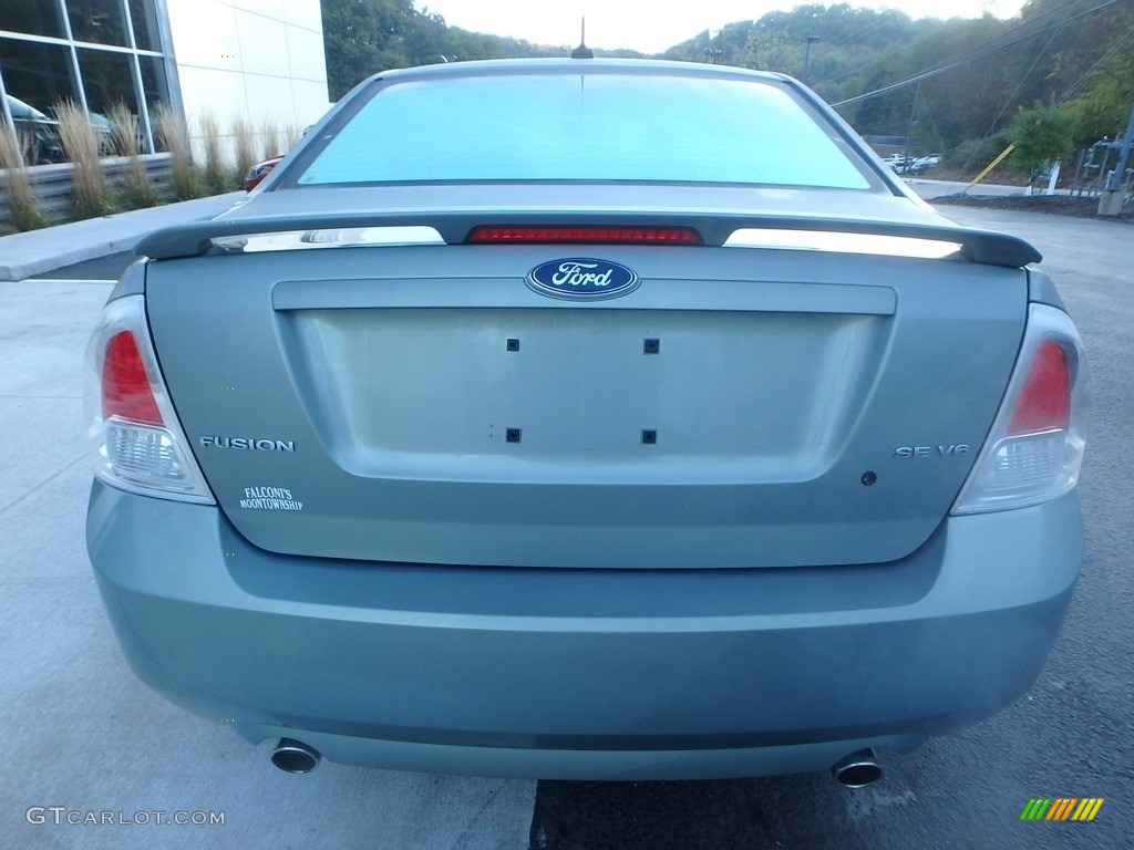 2009 Fusion SE V6 - Moss Green Metallic / Medium Light Stone photo #3