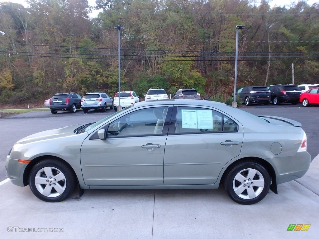 2009 Fusion SE V6 - Moss Green Metallic / Medium Light Stone photo #5