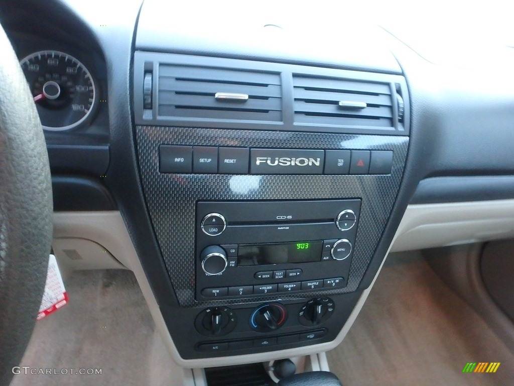 2009 Fusion SE V6 - Moss Green Metallic / Medium Light Stone photo #23