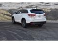 2018 Blizzard White Pearl Toyota Highlander XLE AWD  photo #3