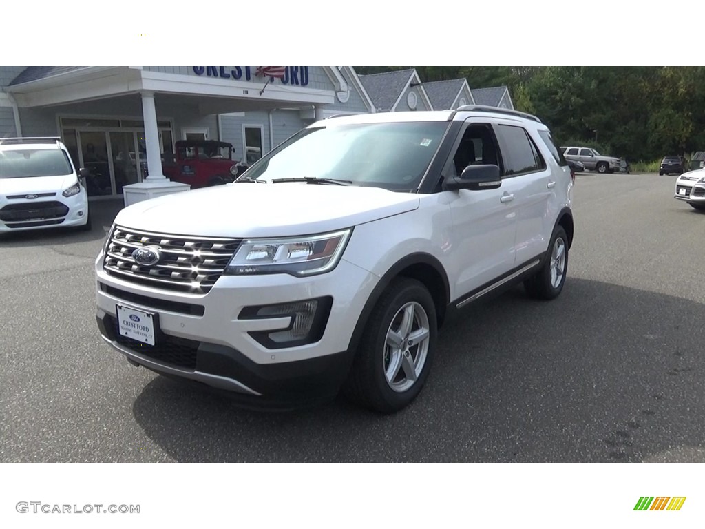 2017 Explorer XLT 4WD - White Platinum / Ebony Black photo #3
