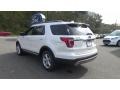 2017 White Platinum Ford Explorer XLT 4WD  photo #5