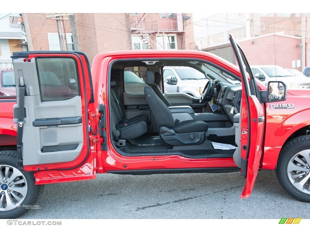 2018 F150 STX SuperCab 4x4 - Race Red / Black photo #11